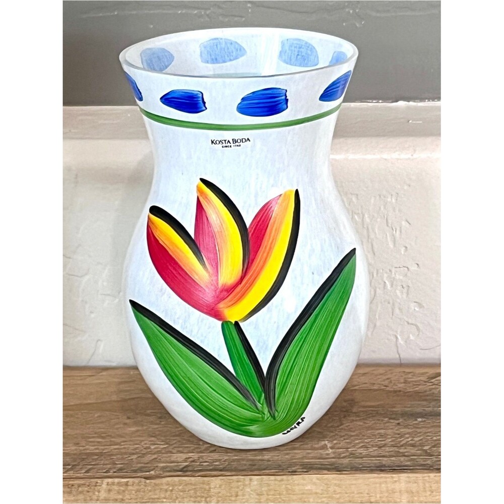 Kosta Boda "Tulipa" Hand-Painted Red Tulip Art Glass Vase Ulrica Hydman Vallien